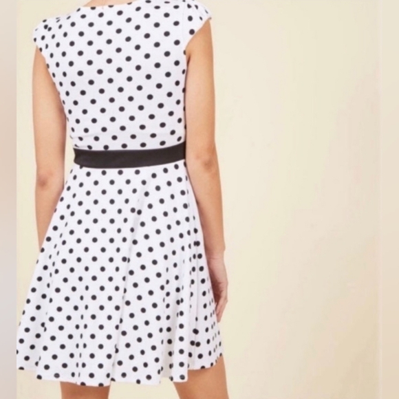 Stylish Black and White Polka Dot Mini Dress - Picture 7 of 7